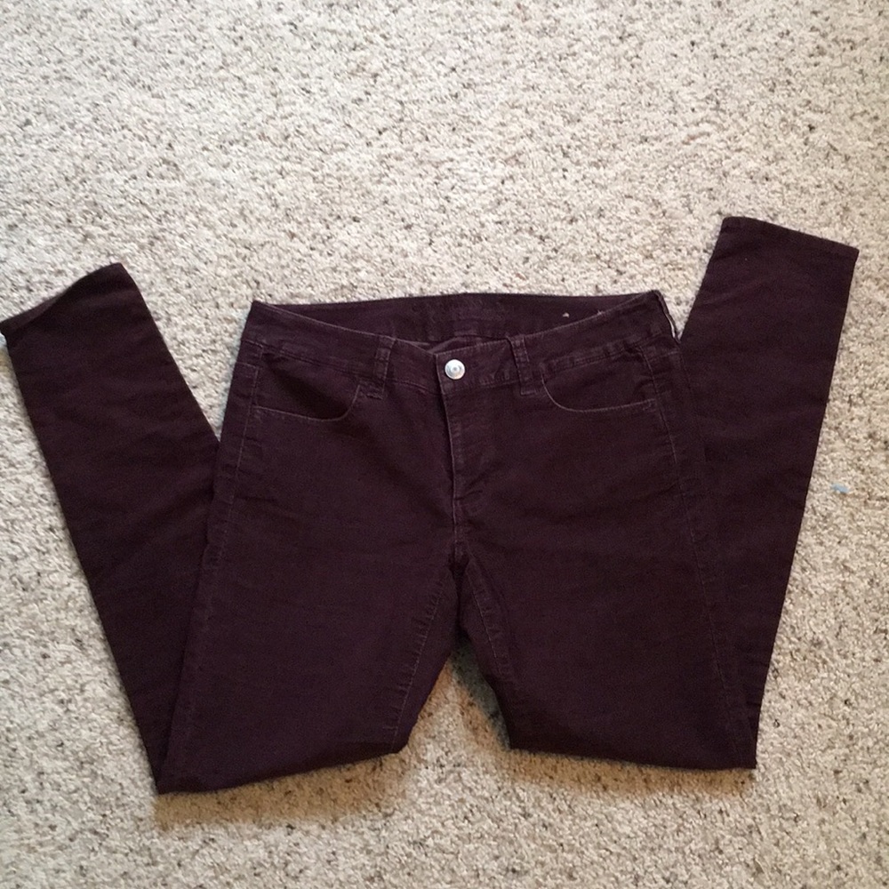 American Eagle skinny corduroy pants